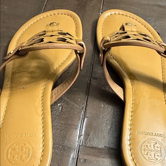 Tory Burch Yellow Sandals - Picture 9 of 15